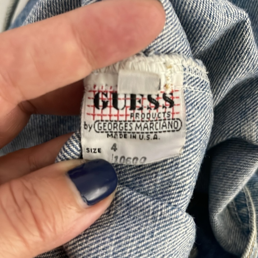 80’s Vintage Guess Jeans Denim Bib Skirt Overalls Frayed Hem Size 4 - Picture 8 of 9